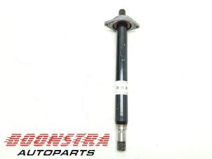 Gebruikte Cardanas Mercedes B (W246) 2.1 B-220 CDI BlueEFFICIENCY, B-220d 16V Prijs € 29,95 Margeregeling aangeboden door Boonstra Autoparts