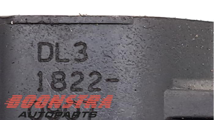 Bobine van een Opel Agila (B) 1.0 12V 2011