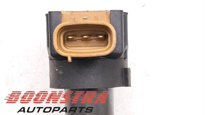 Bobine van een Opel Agila (B) 1.0 12V 2011