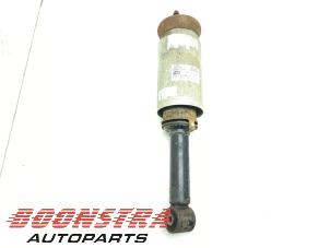 Gebruikte Luchtbalg Landrover Discovery III (LAA/TAA) 2.7 TD V6 Prijs € 381,09 Inclusief btw aangeboden door Boonstra Autoparts