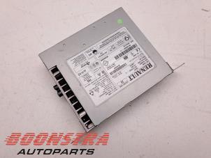 Gebruikte Radio module Renault Scénic IV (RFAJ) 1.3 TCE 140 16V Prijs € 209,95 Margeregeling aangeboden door Boonstra Autoparts