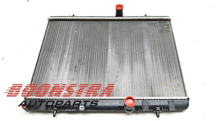 Gebruikte Radiateur Citroen C4 Berline (NC) 1.6 Hdi 90 Prijs € 24,95 Margeregeling aangeboden door Boonstra Autoparts