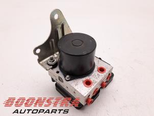 Gebruikte ABS Pomp Fiat 500C (312) 1.0 Hybrid Prijs € 169,95 Margeregeling aangeboden door Boonstra Autoparts