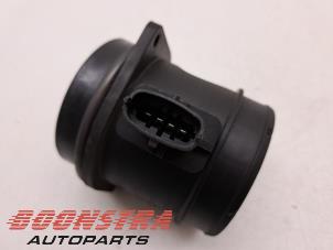 Gebruikte Luchtmassameter Jaguar XE 2.0d 180 16V Prijs € 24,95 Margeregeling aangeboden door Boonstra Autoparts