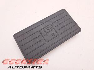 Gebruikte Draadloze oplader Lamborghini Urus 4.0 V8 Prijs € 69,95 Margeregeling aangeboden door Boonstra Autoparts