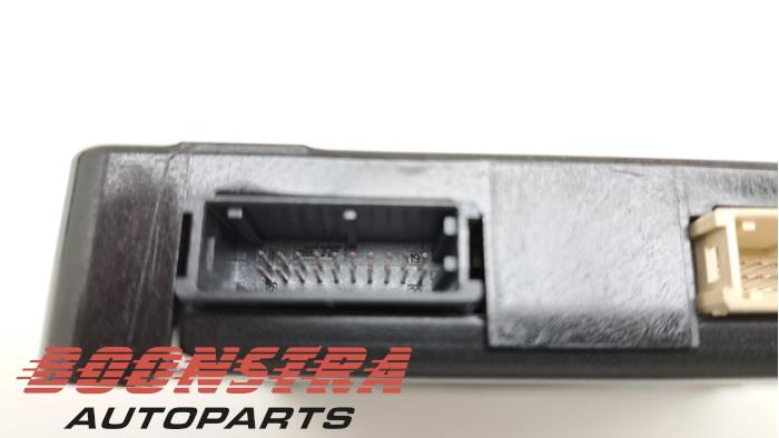 Telefoon Module van een Lamborghini Urus 4.0 V8 2022