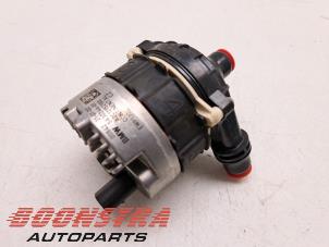 Gebruikte Extra waterpomp BMW iX3 80 kWh Prijs € 94,95 Margeregeling aangeboden door Boonstra Autoparts