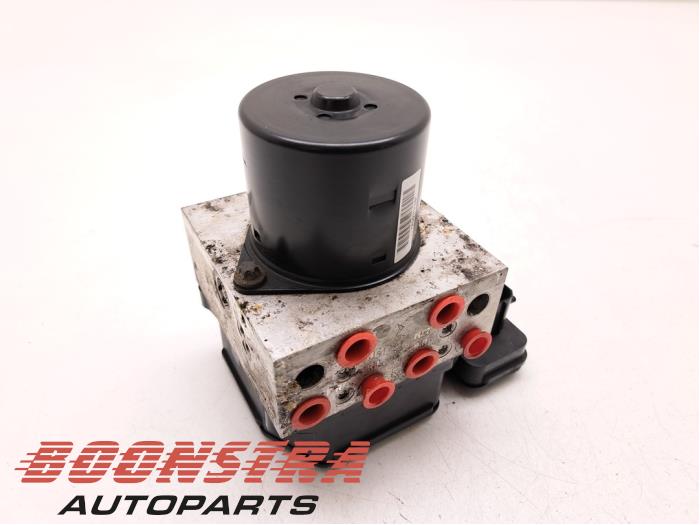 Gebruikte ABS Pomp Opel Insignia 1.4 Turbo 16V Ecotec Prijs € 38,95 Margeregeling aangeboden door Boonstra Autoparts