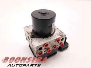 Gebruikte ABS Pomp Opel Insignia 1.4 Turbo 16V Ecotec Prijs € 38,95 Margeregeling aangeboden door Boonstra Autoparts