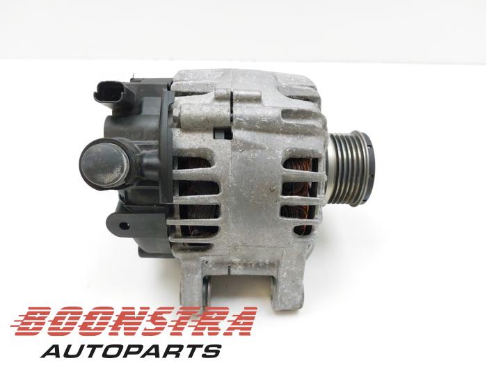 Gebruikte Dynamo Opel Corsa F (UB/UH/UP) 1.2 Turbo 12V 100 Prijs € 64,95 Margeregeling aangeboden door Boonstra Autoparts