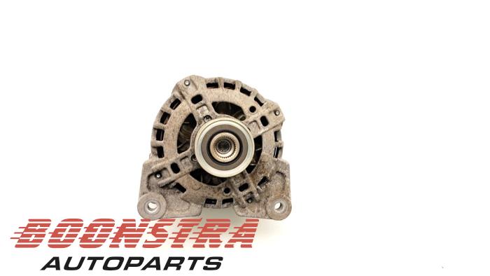 Gebruikte Dynamo Dacia Sandero II 0.9 TCE 12V Prijs € 29,95 Margeregeling aangeboden door Boonstra Autoparts