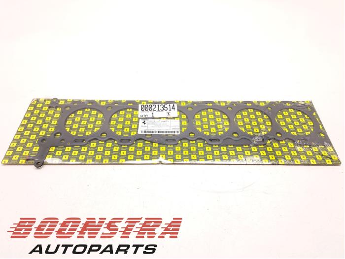 Gebruikte Koppakking Ferrari 599 GTB/GTO 6.0 V12 48V GTB Prijs € 199,95 Margeregeling aangeboden door Boonstra Autoparts