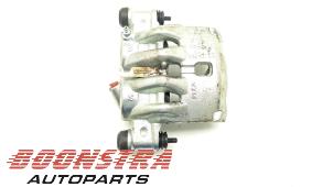 Gebruikte Remklauw (Tang) links-voor Peugeot Boxer (U9) 2.2 HDi 120 Euro 4 Prijs € 30,19 Inclusief btw aangeboden door Boonstra Autoparts