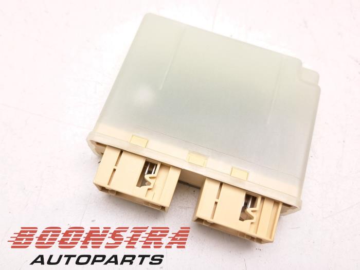 PDC Module van een BMW 4 serie (G22) 420i 2.0 TwinPower Turbo 16V 2021