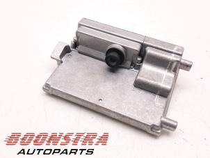 Gebruikte Camera voorzijde Volkswagen ID.3 (E11/E12) 45 kWh Prijs € 78,95 Margeregeling aangeboden door Boonstra Autoparts