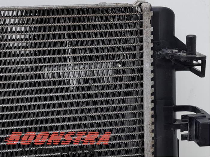 Gebruikte Radiateur Nissan Qashqai (J11) 1.2 DIG-T 16V Prijs € 69,95 Margeregeling aangeboden door Boonstra Autoparts