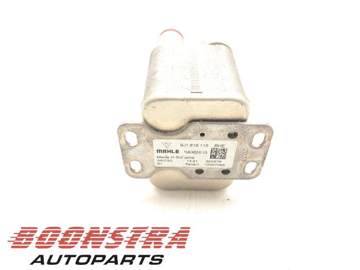 Gebruikte Warmtewisselaar Porsche Taycan (Y1A) 4S Prijs € 64,95 Margeregeling aangeboden door Boonstra Autoparts