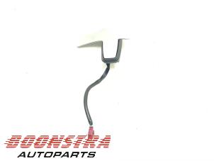 Gebruikte Schakelflipper set Mercedes C Estate AMG (S205) C-63 S,Edition 1 AMG 4.0 V8 Biturbo Prijs € 48,95 Margeregeling aangeboden door Boonstra Autoparts