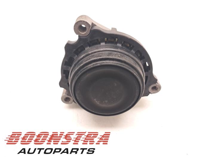 Gebruikte Motorrubber BMW 3 serie Touring (F31) 325d 2.0 16V Prijs € 24,95 Margeregeling aangeboden door Boonstra Autoparts