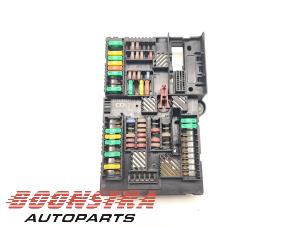 Gebruikte Zekeringkast BMW 5 serie (G30) 520i 2.0 TwinPower Turbo 16V Prijs € 88,95 Margeregeling aangeboden door Boonstra Autoparts