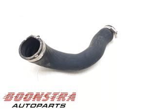 Gebruikte Intercooler Slang Ford Transit Custom 2.0 TDCi 16V Eco Blue 105 Prijs € 30,19 Inclusief btw aangeboden door Boonstra Autoparts