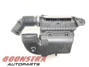 Gebruikte Luchtfilterhuis Renault Talisman Estate (RFDK) 1.3 TCE 140 16V Prijs € 35,03 Inclusief btw aangeboden door Boonstra Autoparts