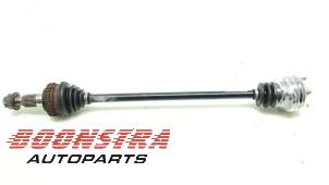 Gebruikte Aandrijfas rechts-voor Porsche 911 (996) 3.6 Carrera 4 24V Prijs € 249,95 Margeregeling aangeboden door Boonstra Autoparts