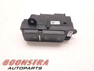 Gebruikte Licht Schakelaar Audi A6 Avant (C8) 3.0 V6 24V 50 TDI Mild Hybrid Quattro Prijs € 99,95 Margeregeling aangeboden door Boonstra Autoparts