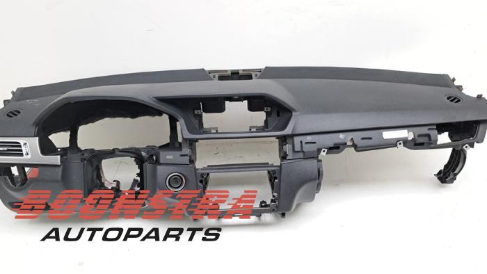 Gebruikte Dashboard Mercedes E Estate (S212) E-200 CDI 16V BlueEfficiency,BlueTEC Prijs € 399,95 Margeregeling aangeboden door Boonstra Autoparts