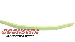 Gebruikte Bladveer achter Volvo S60 III (ZS) 2.0 T4 16V Prijs € 69,95 Margeregeling aangeboden door Boonstra Autoparts