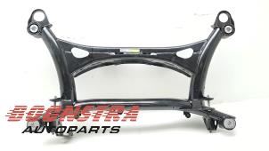 Gebruikte Subframe Lynk &amp; Co 01 1.5 PHEV Prijs € 319,95 Margeregeling aangeboden door Boonstra Autoparts
