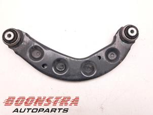 Gebruikte Draagarm links-achter Volvo S60 III (ZS) 2.0 T4 16V Prijs € 32,95 Margeregeling aangeboden door Boonstra Autoparts