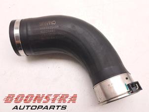 Gebruikte Intercooler Slang Lynk &amp; Co 01 1.5 PHEV Prijs € 34,95 Margeregeling aangeboden door Boonstra Autoparts