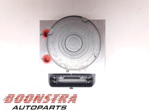 Gebruikte ABS Pomp Lynk &amp; Co 01 1.5 PHEV Prijs € 154,95 Margeregeling aangeboden door Boonstra Autoparts