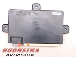 Gebruikte BCM Tesla Model X 100D Prijs € 99,95 Margeregeling aangeboden door Boonstra Autoparts