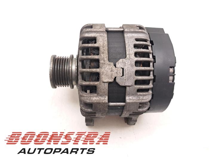 Gebruikte Dynamo Audi A5 Sportback (8TA) 2.0 TDI 16V Prijs € 48,34 Inclusief btw aangeboden door Boonstra Autoparts