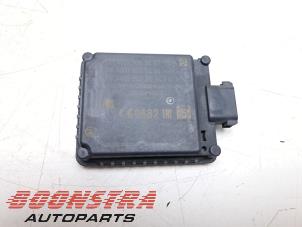 Gebruikte Radar sensor Mercedes E Estate (S213) E-220d 2.0 Turbo 16V Prijs € 356,89 Inclusief btw aangeboden door Boonstra Autoparts