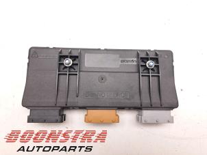 Gebruikte Computer stoel Tesla Model S 75D Prijs € 174,95 Margeregeling aangeboden door Boonstra Autoparts