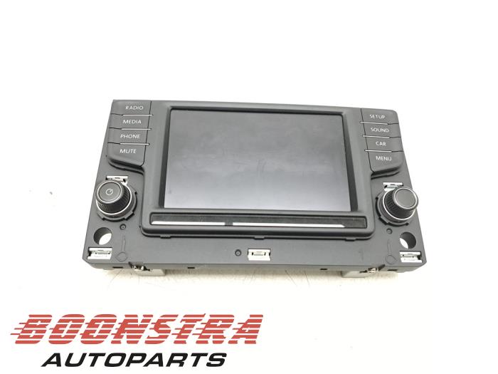 Gebruikte Display Interieur Volkswagen Touran (5T1) 2.0 TDI 150 Prijs € 114,95 Margeregeling aangeboden door Boonstra Autoparts