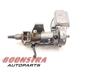 Gebruikte Pomp Servo Renault Clio IV (5R) 0.9 Energy TCE 90 12V Prijs € 68,95 Margeregeling aangeboden door Boonstra Autoparts