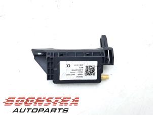 Gebruikte Antenne Versterker Lynk &amp; Co 01 1.5 PHEV Prijs € 44,95 Margeregeling aangeboden door Boonstra Autoparts