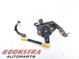 Gebruikte Xenon hoogteregelaar Ford Mondeo V 2.0 EcoBlue Prijs € 34,95 Margeregeling aangeboden door Boonstra Autoparts