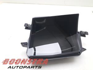 Gebruikte Head-up display Landrover Range Rover IV (LG) 3.0 V6 P400 MHEV HST Prijs € 799,95 Margeregeling aangeboden door Boonstra Autoparts