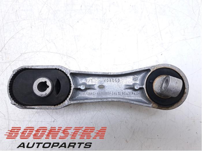 Motorsteun van een BMW 2 serie Gran Coupe (F44) 218i 1.5 TwinPower Turbo 12V 2021