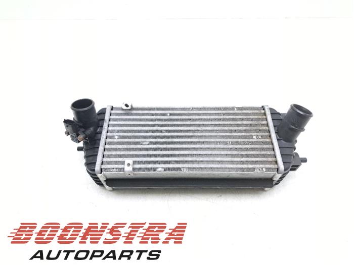 Gebruikte Intercooler Hyundai i40 CW (VFC) 1.7 CRDi 16V Prijs € 99,95 Margeregeling aangeboden door Boonstra Autoparts