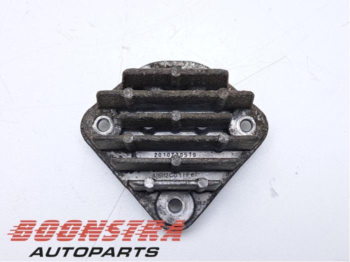 Gebruikte Daglicht LED module Renault Captur I (2R) 0.9 Energy TCE 12V Prijs € 63,95 Margeregeling aangeboden door Boonstra Autoparts