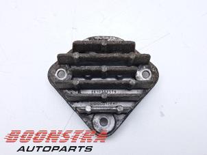 Gebruikte Daglicht LED module Renault Captur (2R) 0.9 Energy TCE 12V Prijs € 63,95 Margeregeling aangeboden door Boonstra Autoparts