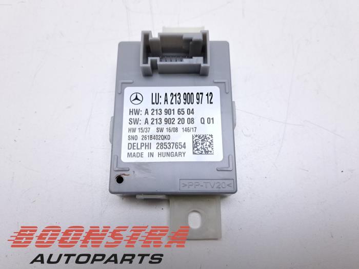 Gebruikte Computer Verlichting Mercedes E Estate (S213) E-220d 2.0 Turbo 16V Prijs € 34,94 Inclusief btw aangeboden door Boonstra Autoparts