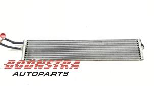 Gebruikte Oliekoeler Porsche Panamera (970) 4.8 V8 32V GTS Prijs € 149,95 Margeregeling aangeboden door Boonstra Autoparts