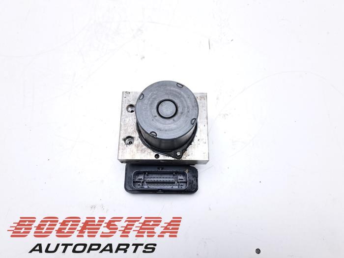 Gebruikte ABS Pomp Mercedes Sprinter 3,5t (907.6/910.6) 316 CDI 2.1 D RWD Prijs € 242,00 Inclusief btw aangeboden door Boonstra Autoparts